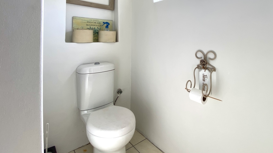 3 Bedroom Property for Sale in Dwarskersbos Western Cape